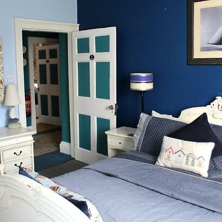 Holly House Bed And Breakfast And Apartments Hereford Ngoại thất bức ảnh