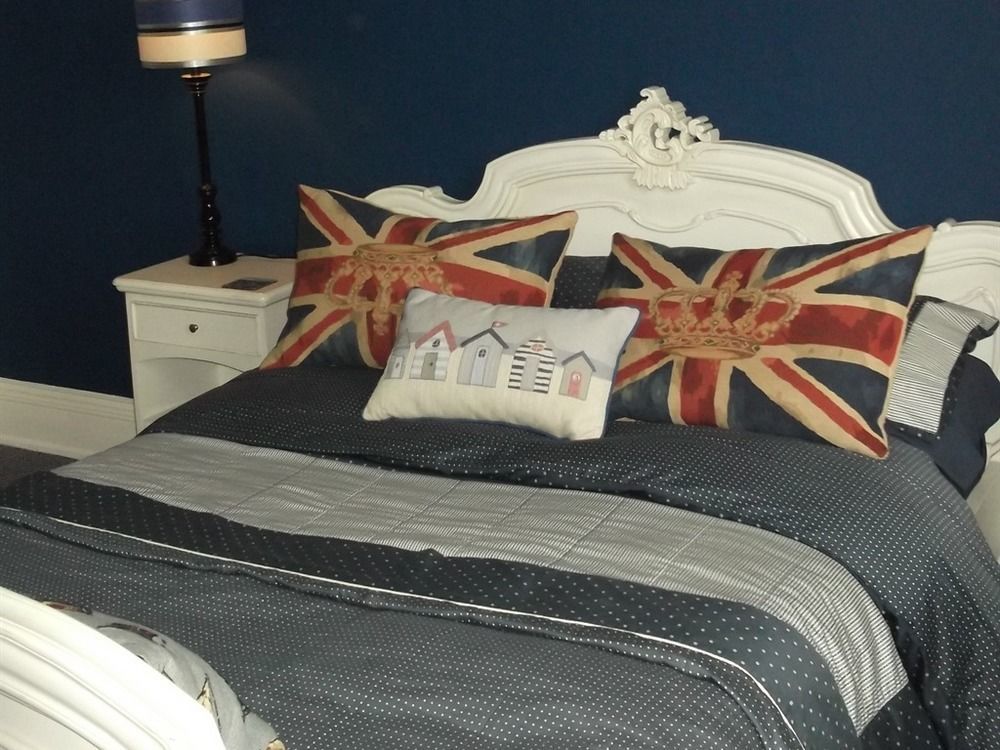 Holly House Bed And Breakfast And Apartments Hereford Ngoại thất bức ảnh