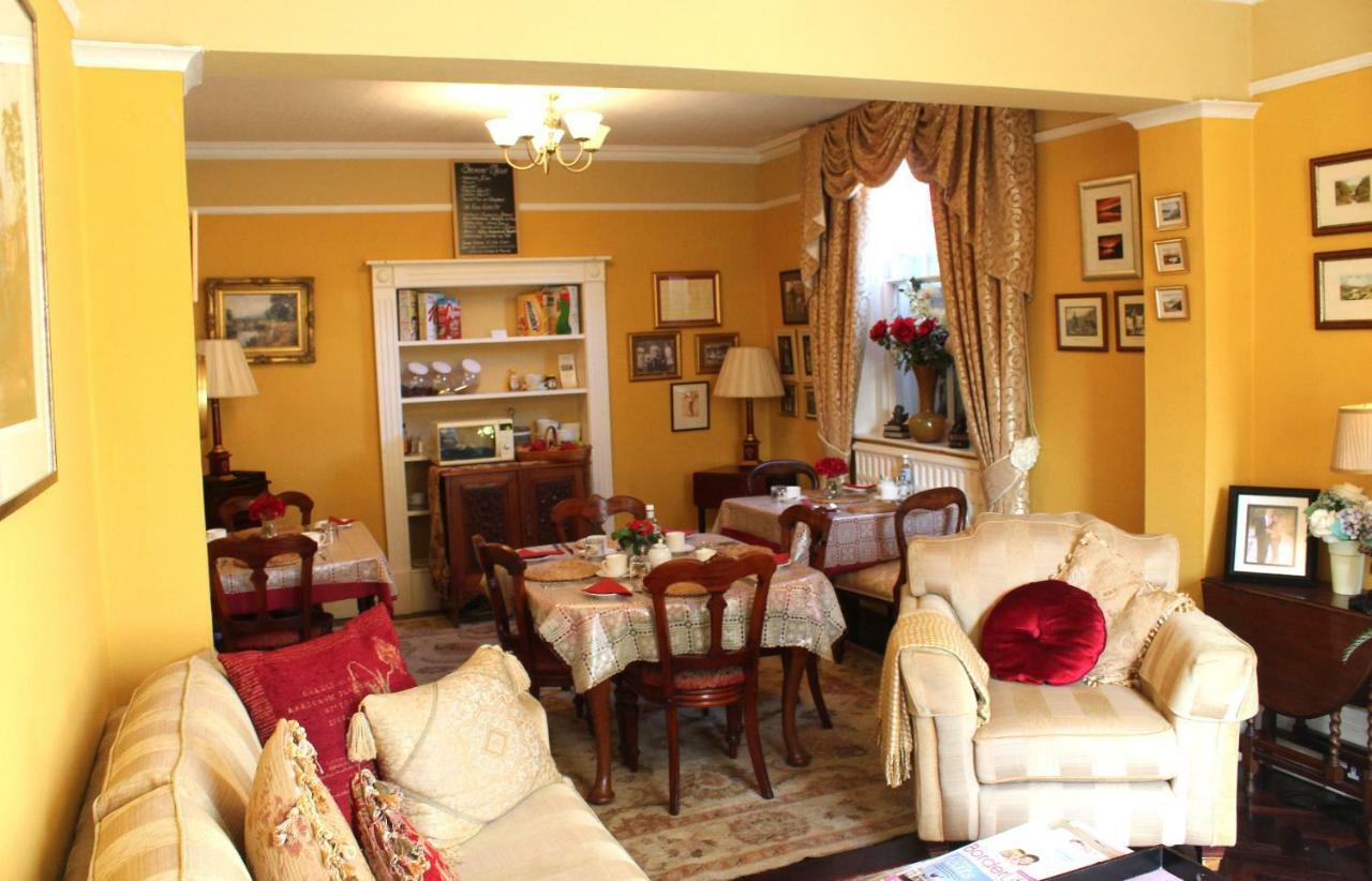 Holly House Bed And Breakfast And Apartments Hereford Ngoại thất bức ảnh